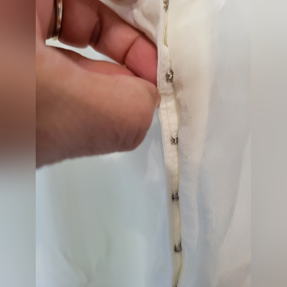 J. Crew Drapey tiered top in crepe de chine Size Medium Nwt - Picture 7 of 11